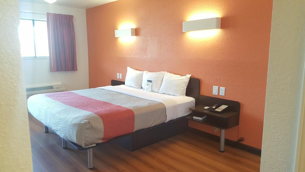 Motel 6-Columbus, Oh - Osu Exterior photo